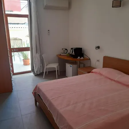 Cristta 阿尔盖罗